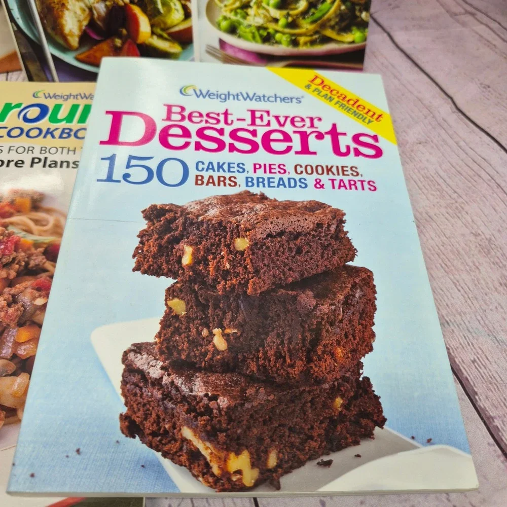 Weight Watchers Cookbooks Lot of 7~ Points Annual Recipes Desserts